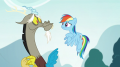 wiki:rainbow_and_discord_cracking_up_s5e22.png