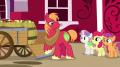 wiki:apple_bloom_giving_dropped_apple_to_big_mac_s7e8.png