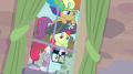 wiki:cutie_mark_crusaders_spying_on_big_mac_and_sugar_belle_s7e8.png