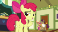 wiki:apple_bloom_think_she_s_makin_it_all_up_s9e12.png