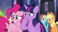 wiki:pinkie_and_twilight_nervous_s5e11.png