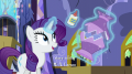 wiki:rarity_puts_glue_on_broken_pieces_of_vase_s5e11.png