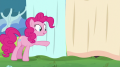wiki:pinkie_points_at_the_curtain_s5e11.png