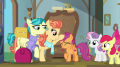 wiki:aunt_holiday_ruffling_scootaloo_s_mane_s9e12.png